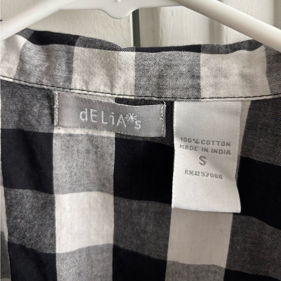 dELiA*s plaid button-up shirt with convertible sleeves, black & white (size S) - Picture 4 of 8